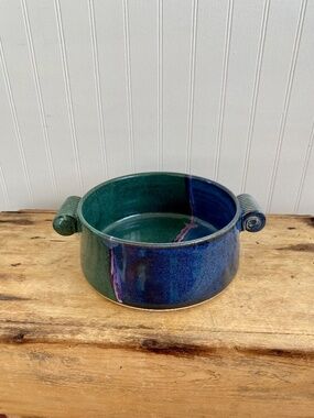 Ceramic Art Pottery Bowl by Bostwick. Casserole Dish. Green, Blue. Like New.